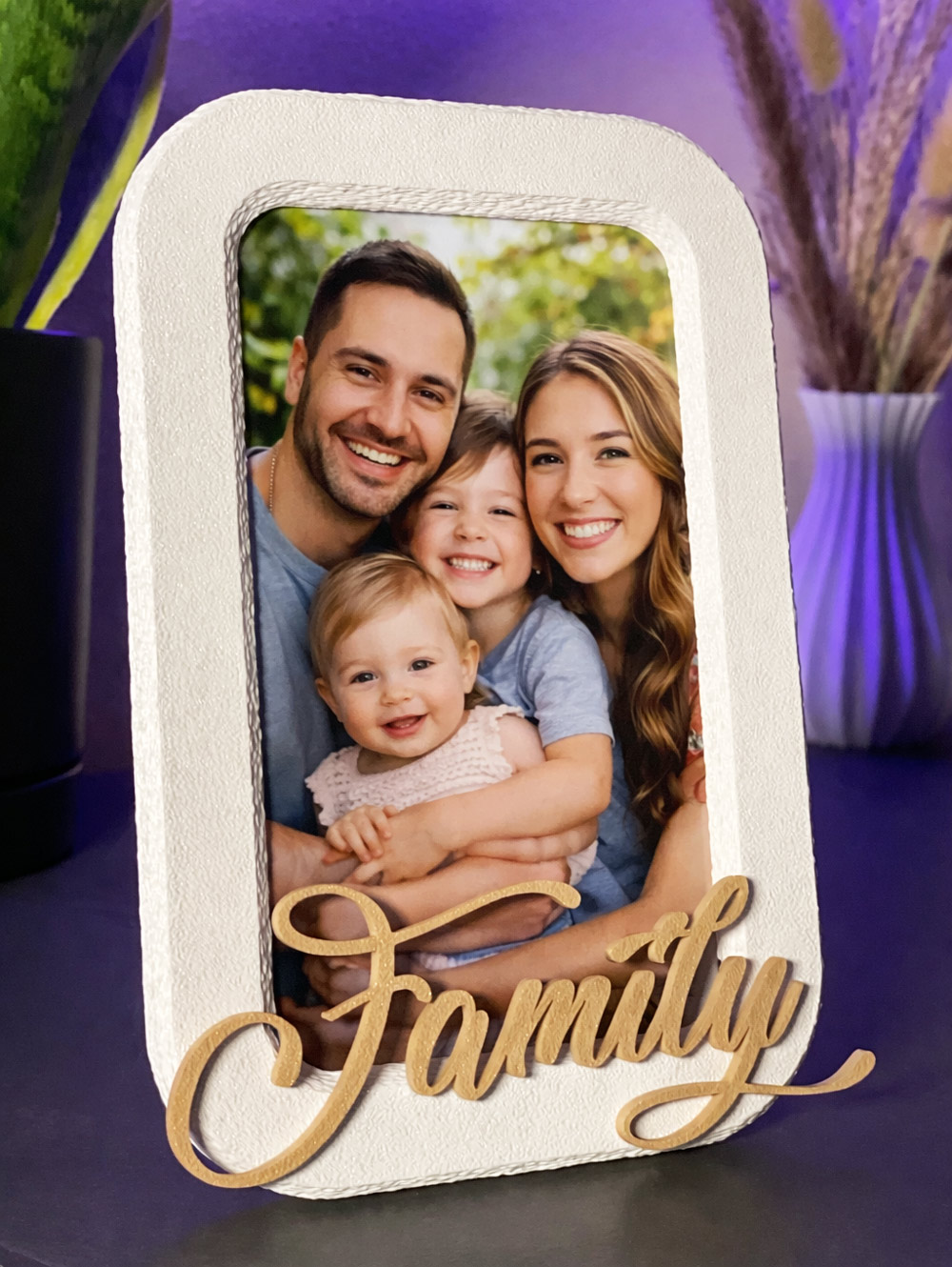 Cornice personalizzata con scritta stile Family 1 Cornice personalizzata con scritta stile Family